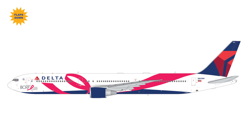 GeminiJets Delta Air Lines B767-400ER Flaps Down