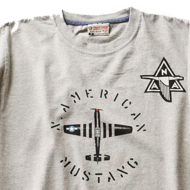 Red Canoe North American Mustang T-Shirt Grey