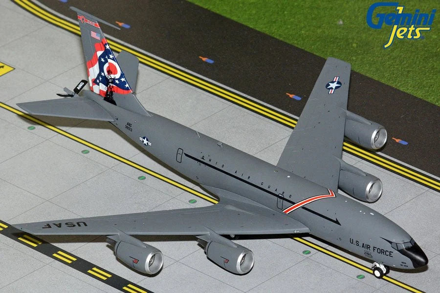 GeminiJets United States Air Force KC-135R (1:200 scale)