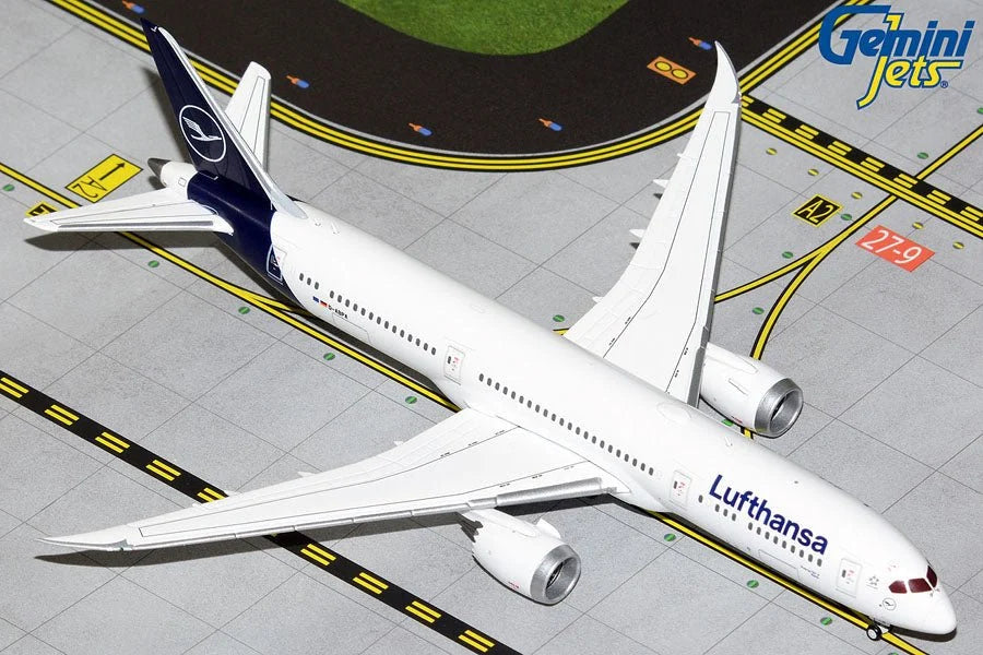 GeminiJets Lufthansa D-ABPA (8/22)(1:400 Scale)