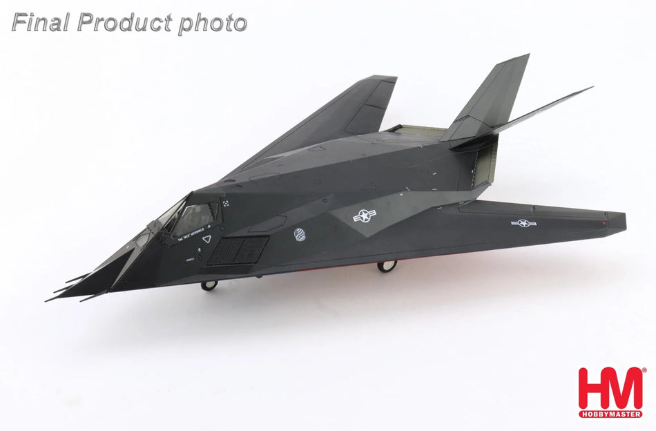 HOBBYMASTER HA5814 1:72 YF-117 Nighhawk 79-10782, 410th FTS, Edwards, 2005